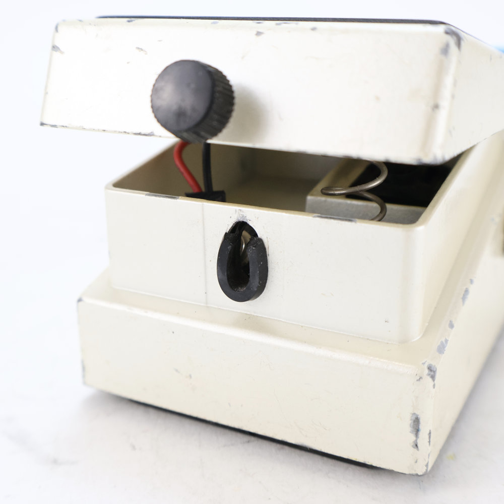 【中古】 デジタルディレイ エフェクター BOSS DD-3 Digtal Delay ギターエフェクター ディレイ 電池ボックス