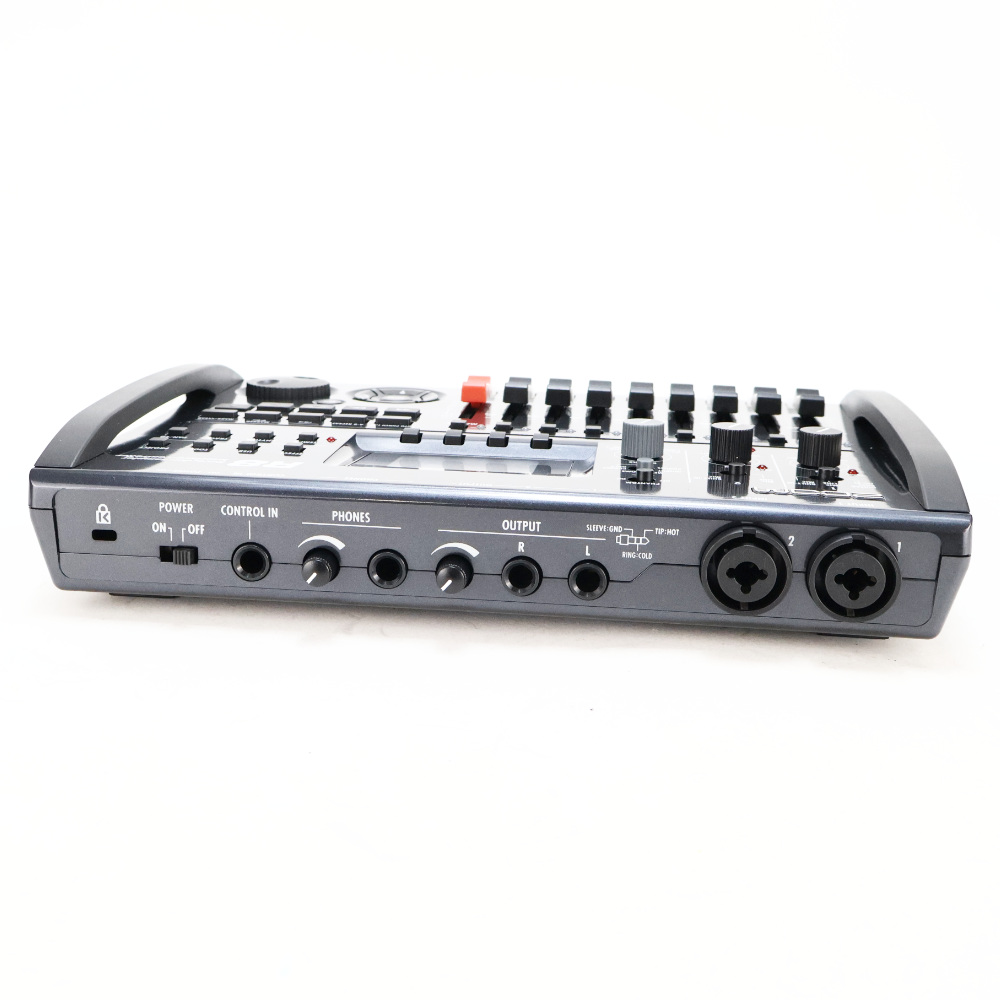 【中古】 デジタルレコーダー ZOOM R8 マルチトラックレコーダー インサート 
