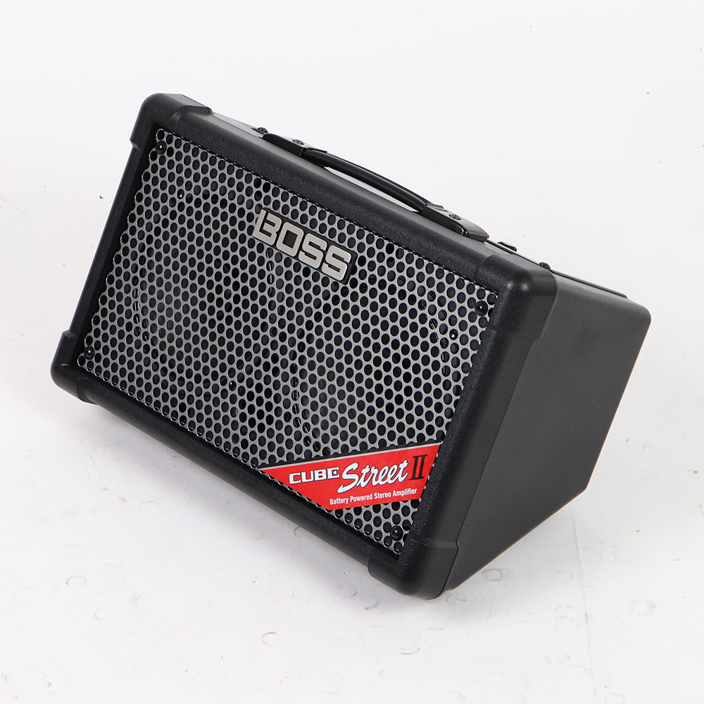 【中古】 BOSS CUBE STREET II Black 乾電池駆動パフォーマンス用ステレオアンプ 小型ギターアンプ コンボ 全体