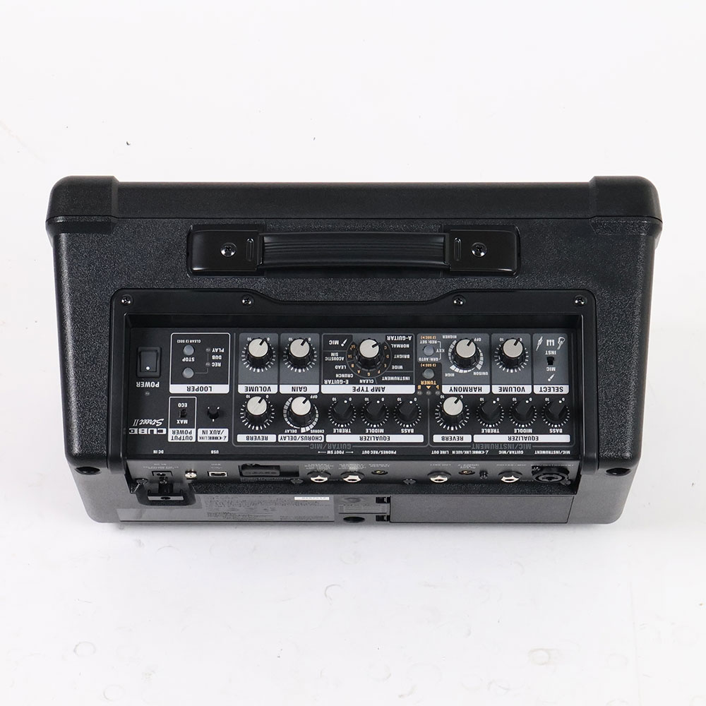 【中古】 BOSS CUBE STREET II Black 乾電池駆動パフォーマンス用ステレオアンプ 小型ギターアンプ コンボ コントロール