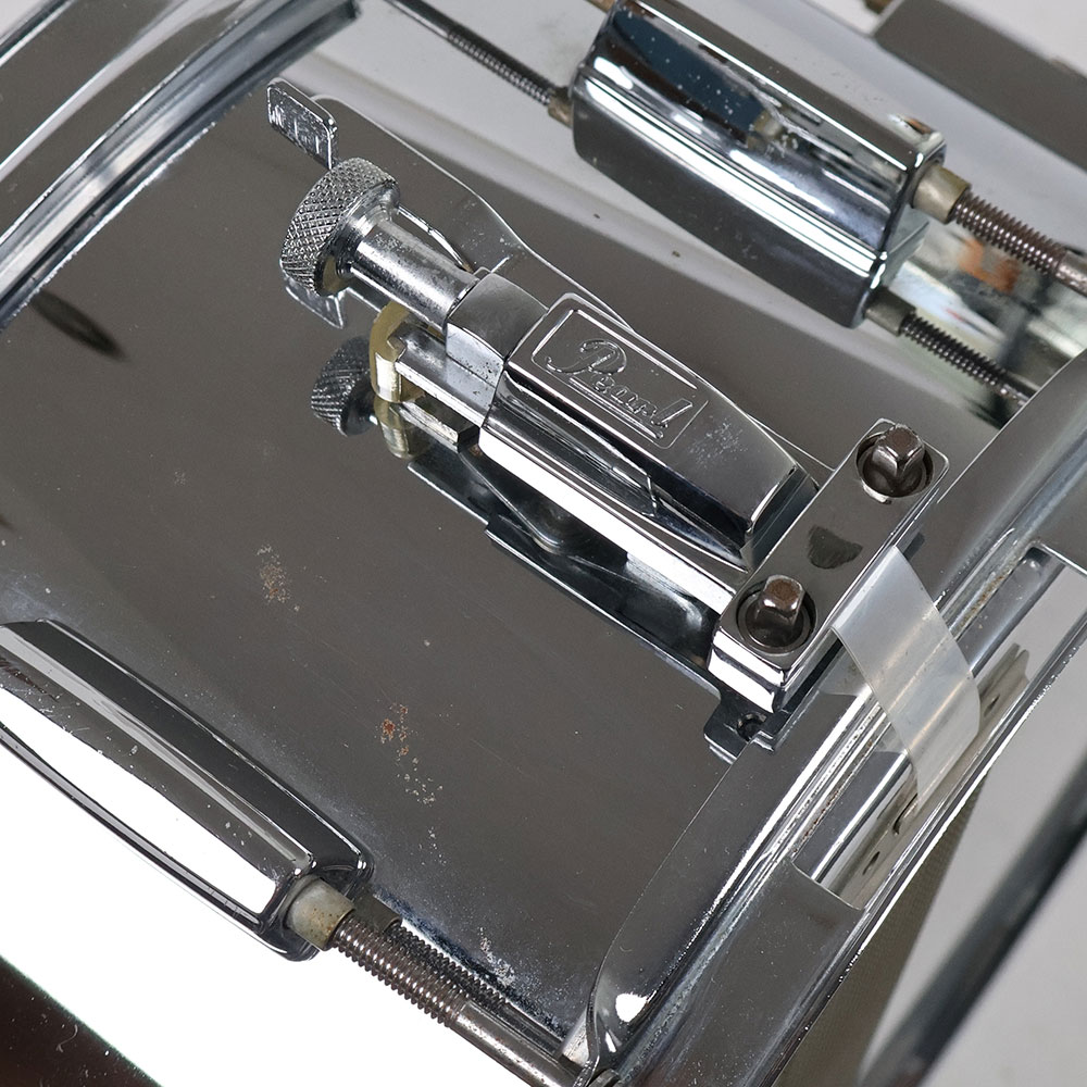 【中古】 スネアドラム パール Pearl Steel shell 14x6.5 側面