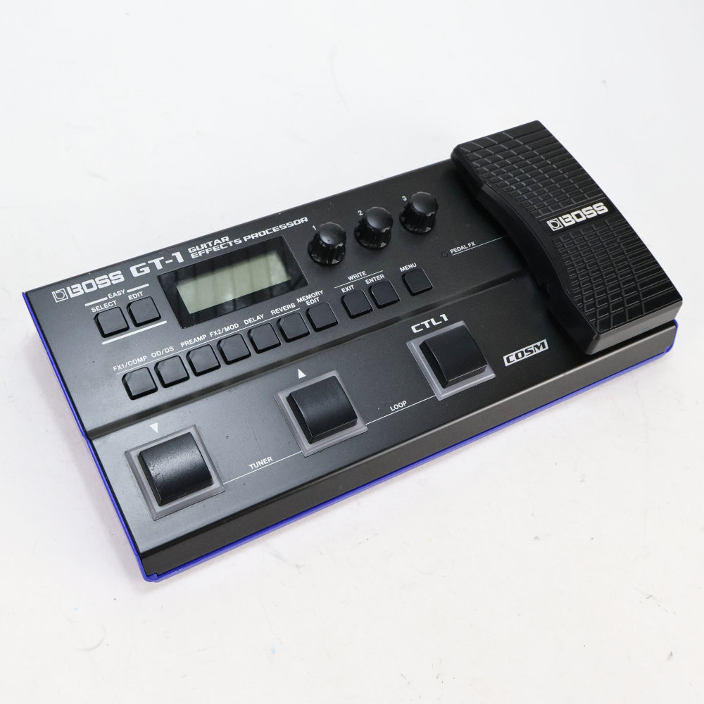 【中古】ボス マルチエフェクター BOSS GT-1 Guitar Effect Processor 本体画像 斜め 