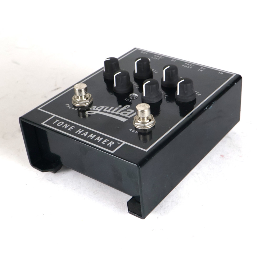 【中古】 ベースプリアンプ DI アギュラー AGUILAR TONE HAMMER ダイレクトボックス プリアンプ 斜めアングル画像