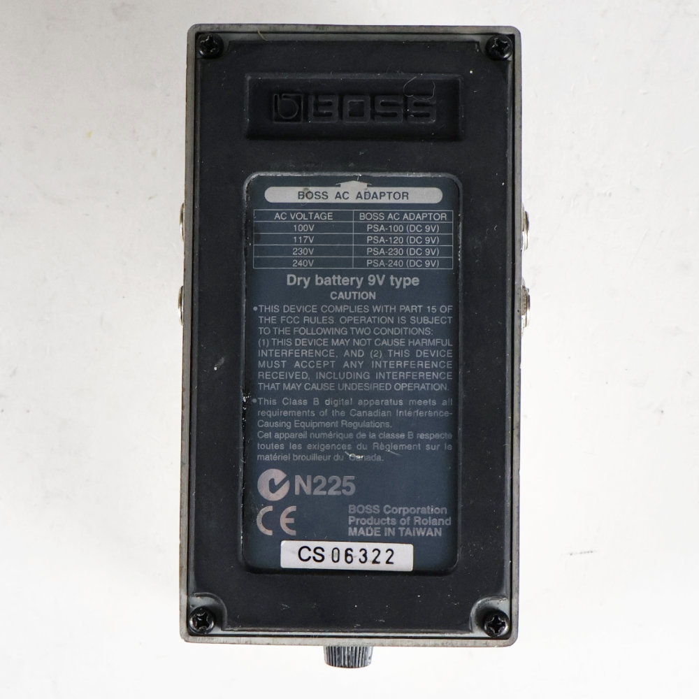 【中古】ディレイ エフェクター BOSS DD-6 Digtal Delay ギターエフェクター 底面