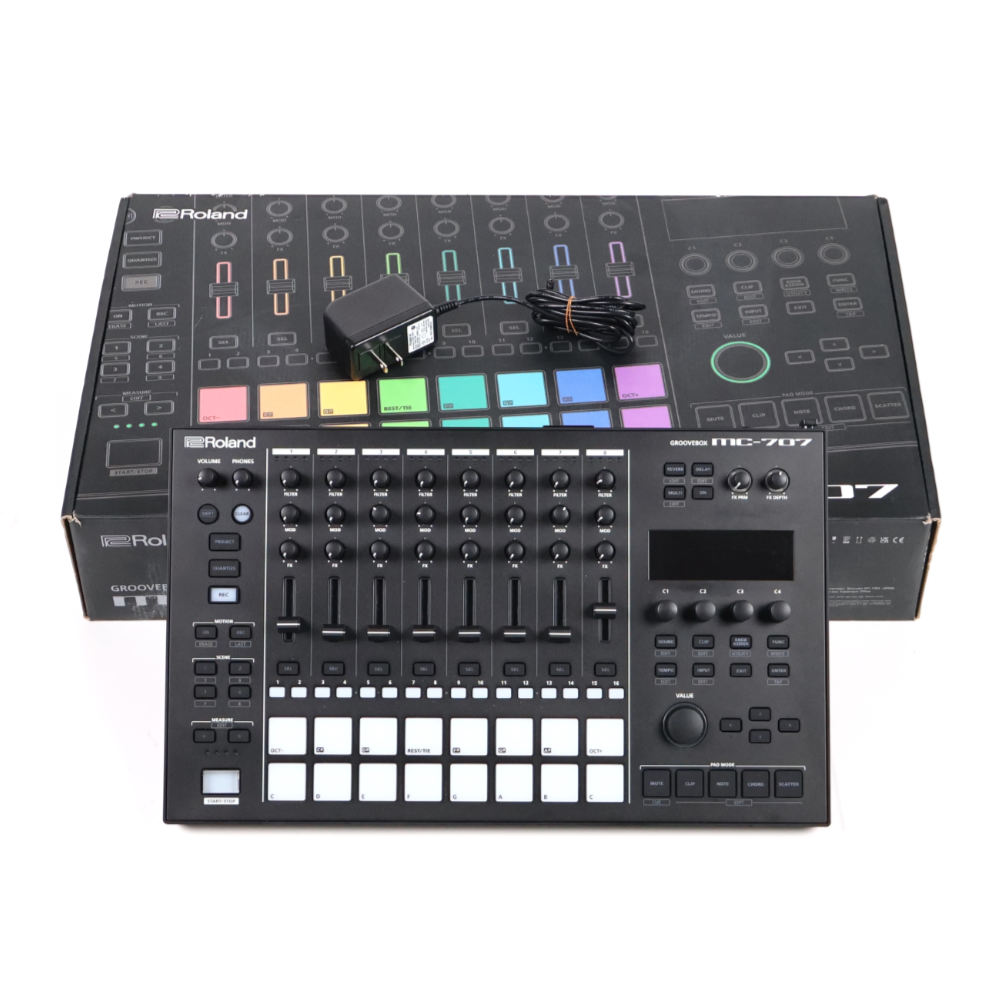 【中古】 ローランド ROLAND MC-707 GROOVEBOX グルーヴボックス