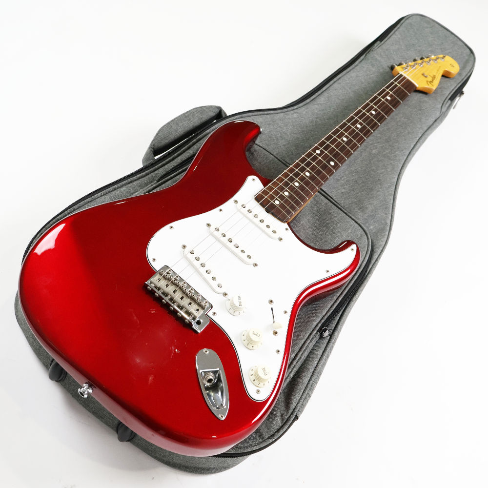 【中古】 エレキギター Fender Japan ST62-US OCR 2012年製 フェンダージャパン ストラトキャスター USAピックアップ搭載 バスウッドボディー 日本製 キャンディーアップルレッド