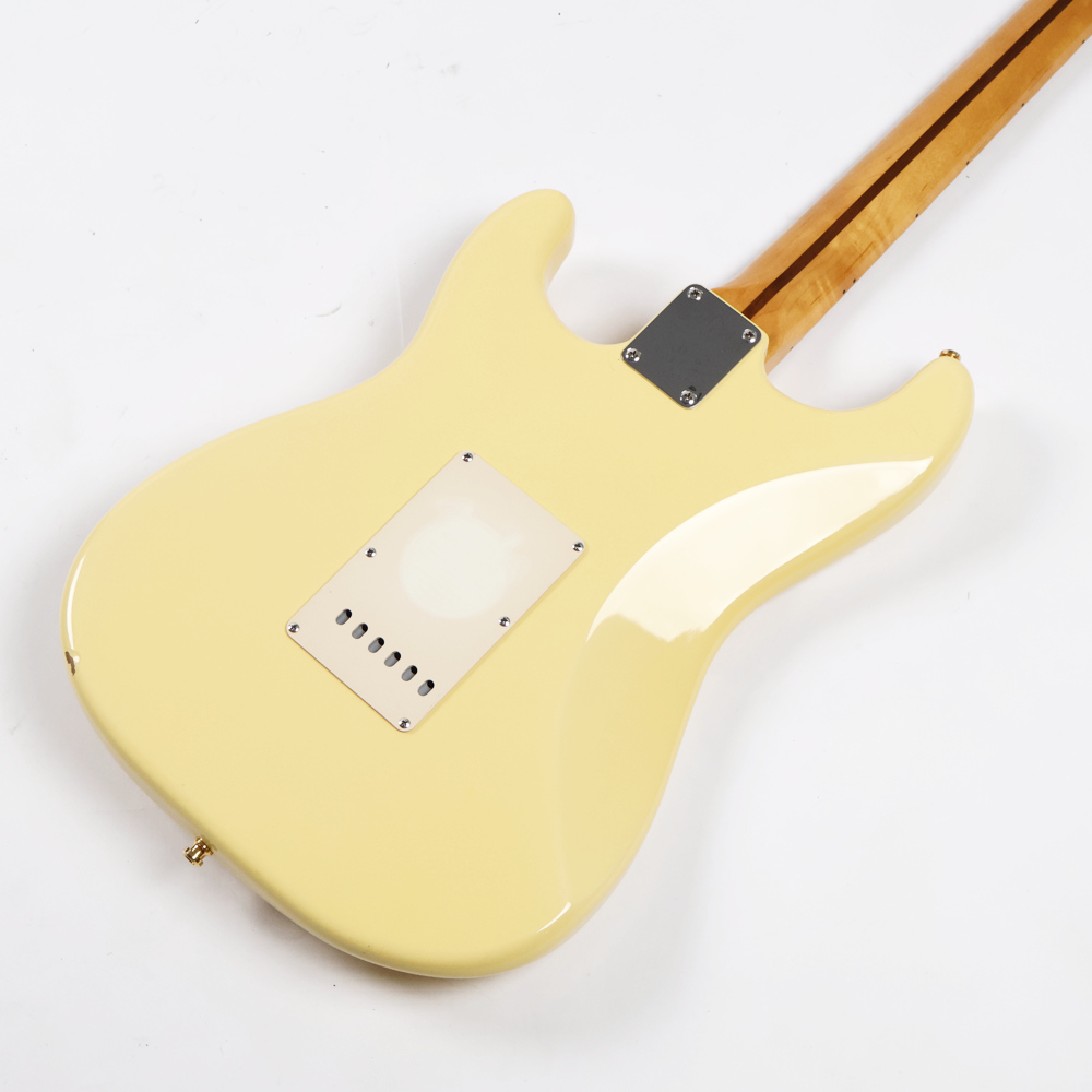 【中古】 エレキギター Fender Yngwie Malmsteen Stratocaster Maple FingerBoard Vintage White 2003年製 フェンダー イングヴェイ・マルムスティーン ストラトキャスター Dimarzioピックアップ搭載 ボディバック