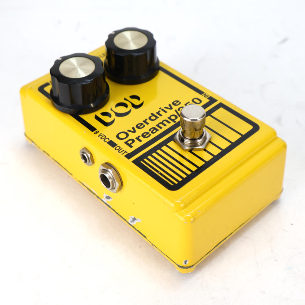 【中古】 DOD OVERDRIVE PREAMP 250 オーバードライブ ギターエフェクター 斜めアングル画像