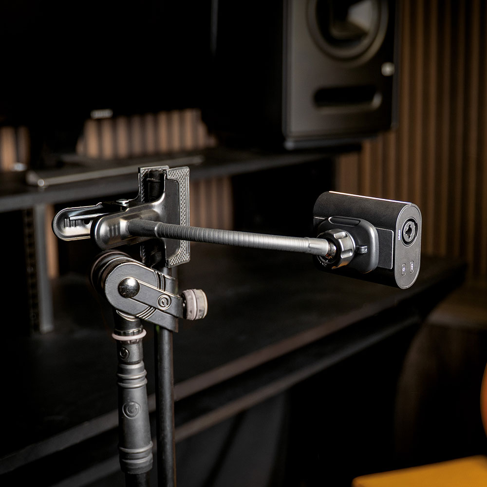 Blackstar POLAR GO Magnetic Stand ブラックスター POLAR GO用マグネットスタンド 使用イメージ