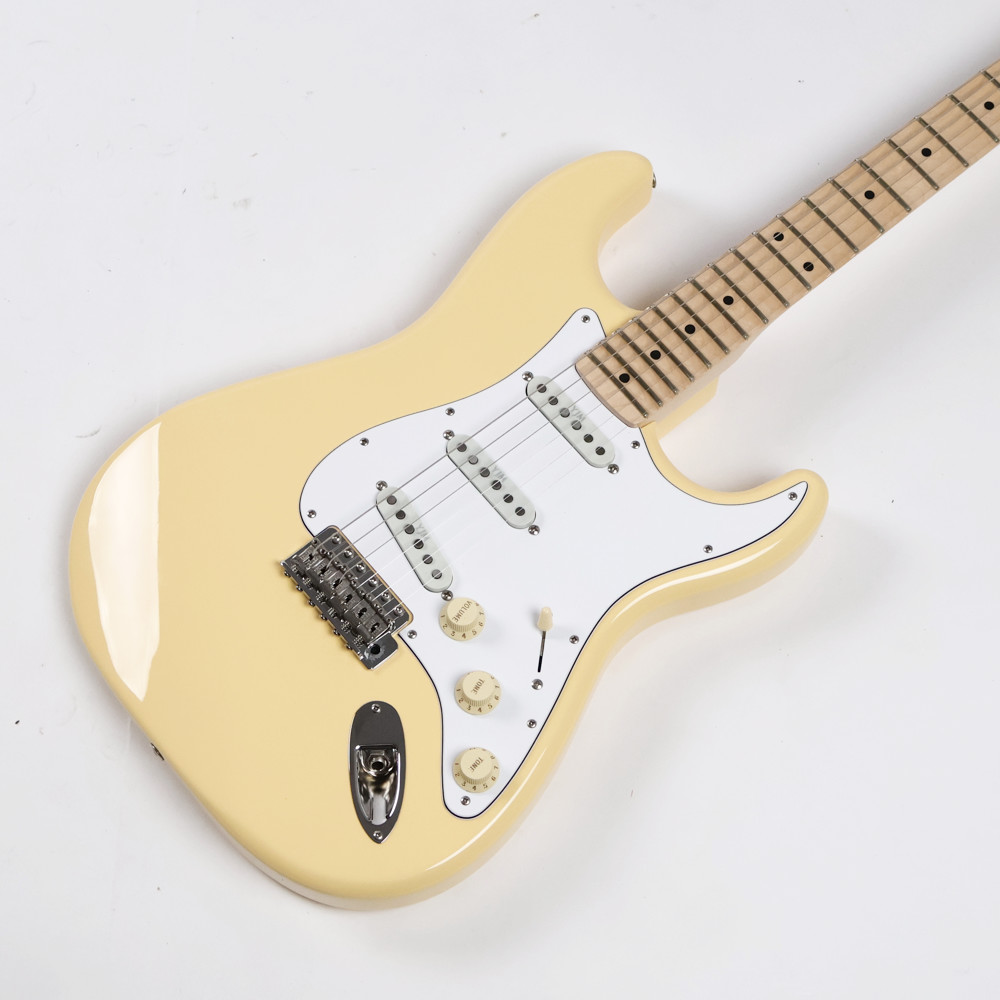 【中古】 エレキギター Fender Yngwie Malmsteen Stratocaster Scalloped Maple Fingerboard Vintage White 2025年製 フェンダー イングヴェイ・マルムスティーン ストラトキャスター ボディトップ