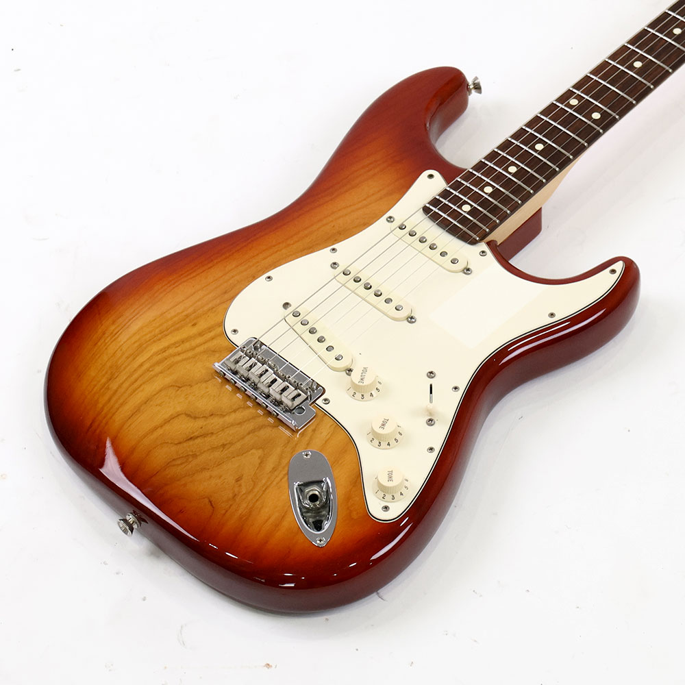【中古】 エレキギター Fender American Professional Stratocaster Rosewood Fingerboard Sienna Sunburst 2017年製 フェンダー アメリカンプロフェッショナル ストラトキャスター アメプロ ボディ