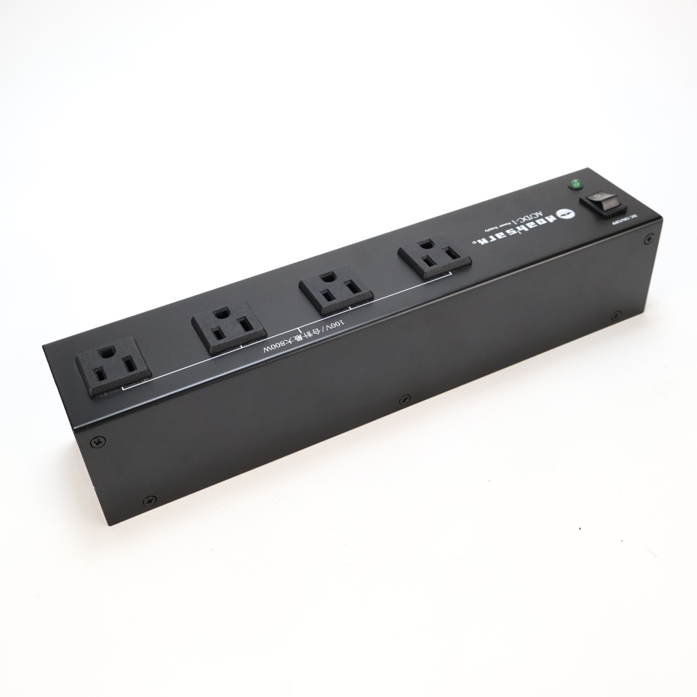 【中古】 パワーサプライ Noah’sark AC/DC-1 ノアズアーク AC4供給 9V DC8供給 12V DC 3供給 斜めアングル画像