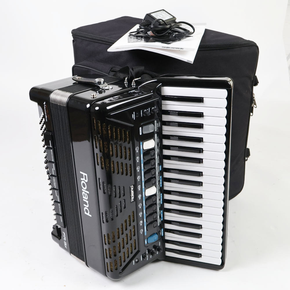 【中古】 Vアコーディオン ローランド ROLAND FR-3X BK V-Accordion アコーディオン