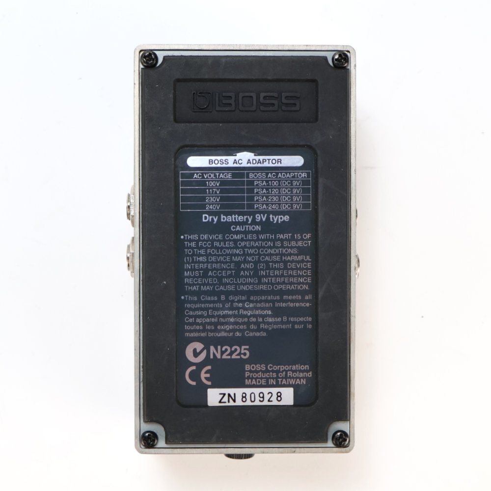 【中古】ダイナミックワウ エフェクター BOSS AW-3 Dynamic Wah ボス オートワウ ギターエフェクター ベースエフェクター ボトム画像