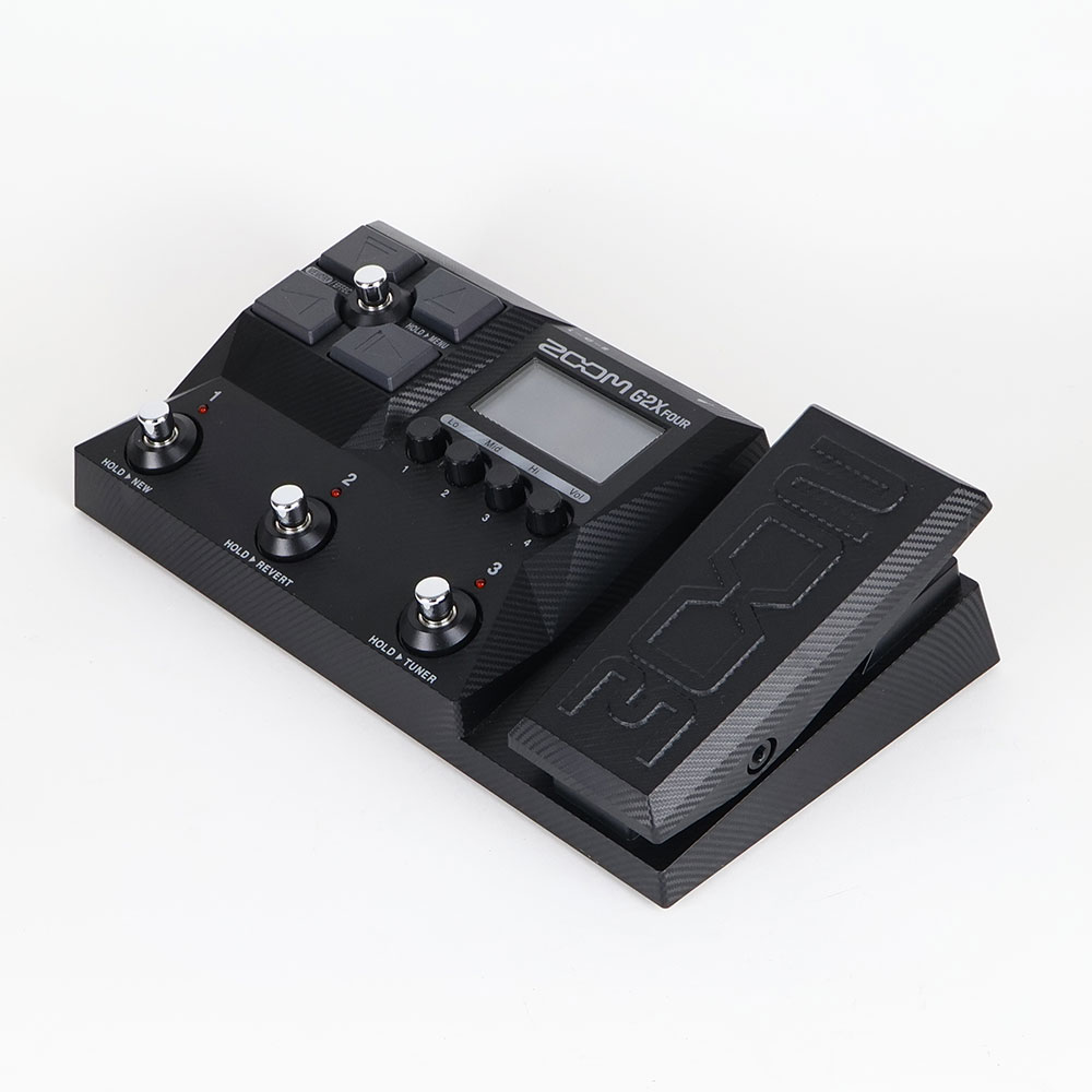 【中古】 ZOOM G2X FOUR ギターマルチエフェクター アンプエミュレーター 全体