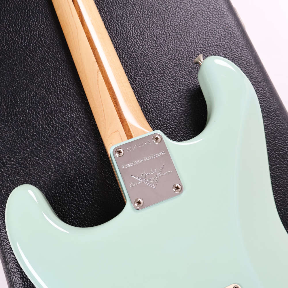 【中古】 エレキギター Fender Custom Shop Eric Clapton Signature Stratocaster Maple Fingerboard Daphne Blue 2009年製 フェンダー エリック・クラプトン ストラトキャスター ネックプレート