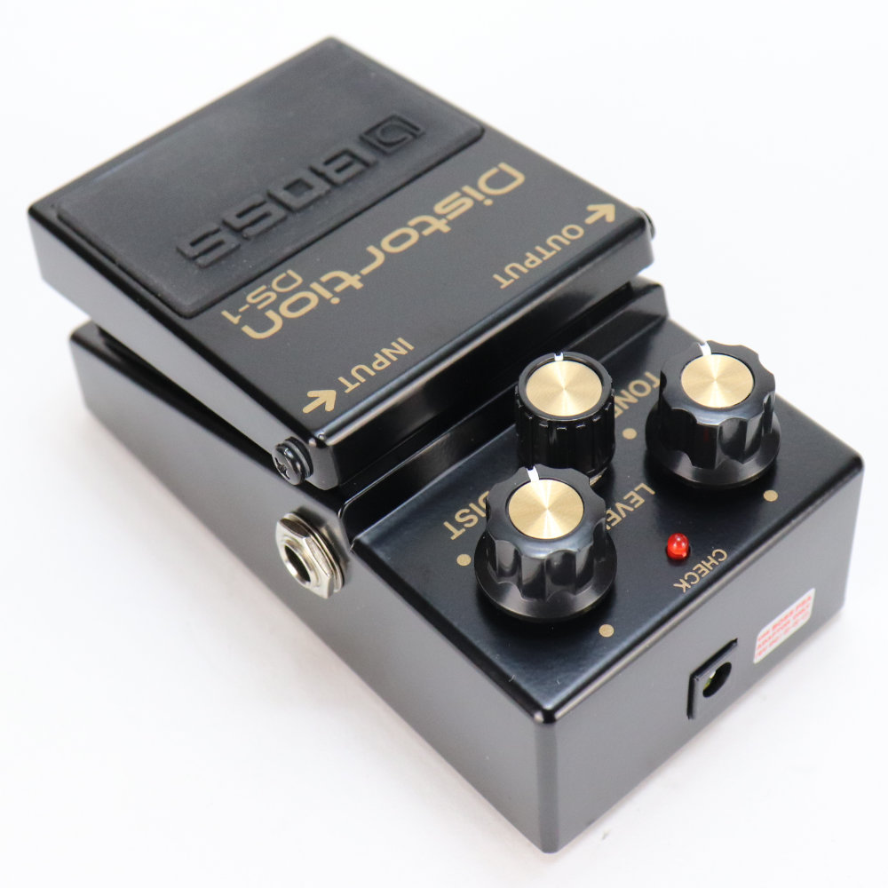 【中古】 ディストーション BOSS DS-1-4A Distortion エフェクター BOSSコンパクトシリーズ40周年記念限定モデル 本体画像 斜め2