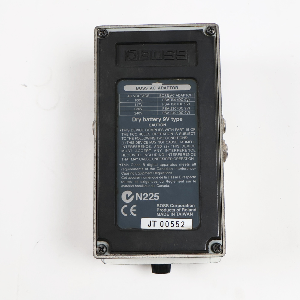 【中古】 クロマチックチューナー エフェクター BOSS TU-2 Chromatic Tuner ペダルチューナー 裏面