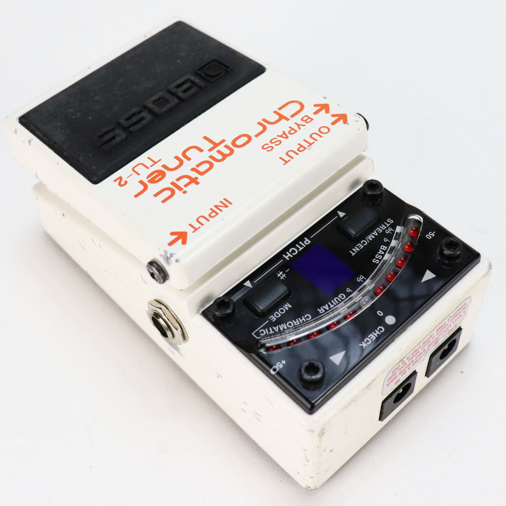 【中古】 クロマチックチューナー エフェクター BOSS TU-2 Chromatic Tuner ペダルチューナー 本体画像 斜め
