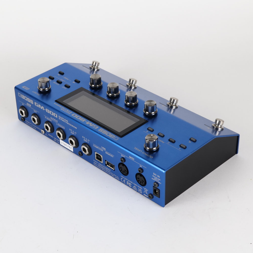 【中古】 BOSS ボス GM-800 Guitar Synthesizer ギターシンセサイザー ギターエフェクター 全体