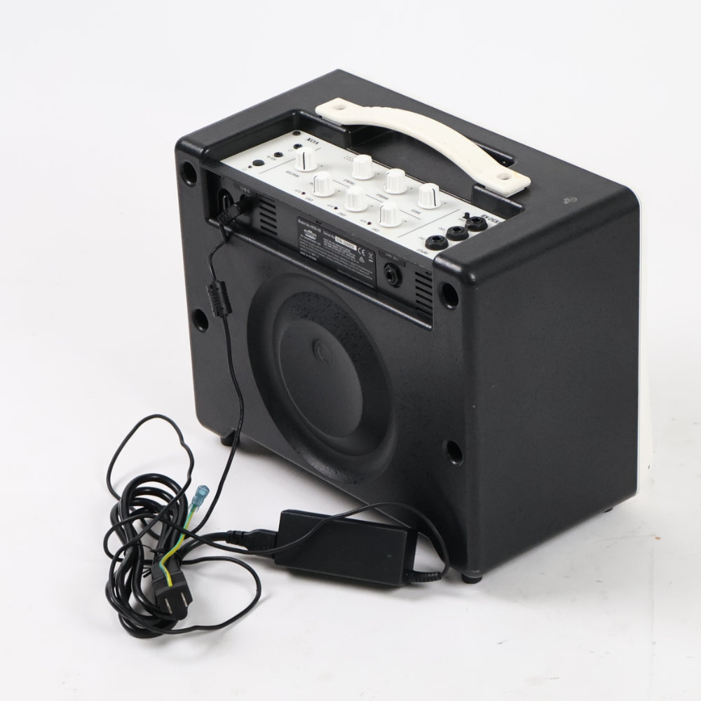 【中古】 VOX VX50-KB キーボードアンプ 背面