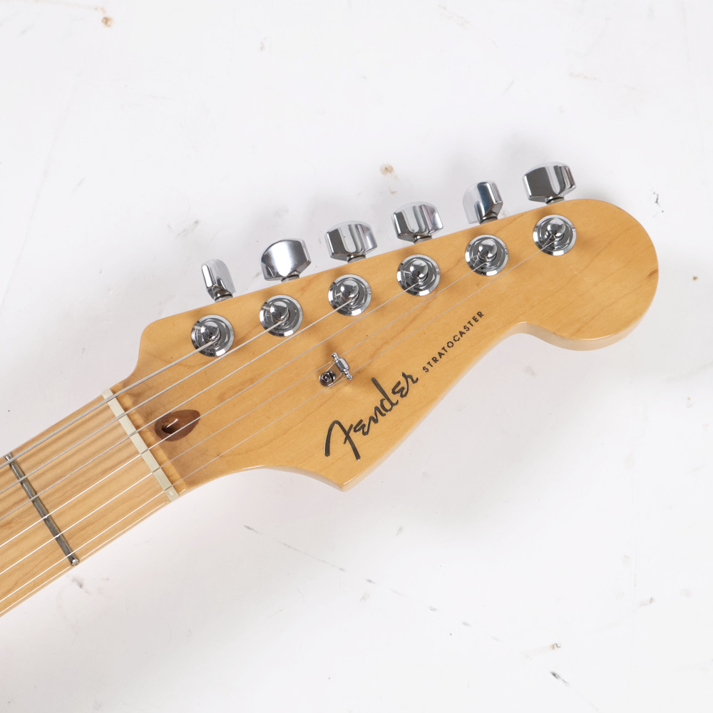 【中古】 エレキギター Fender American Deluxe Stratocaster Alder Body Maple FingerBoard Black 2006年製 フェンダー アメリカンデラックスストラトキャスター ヘッド