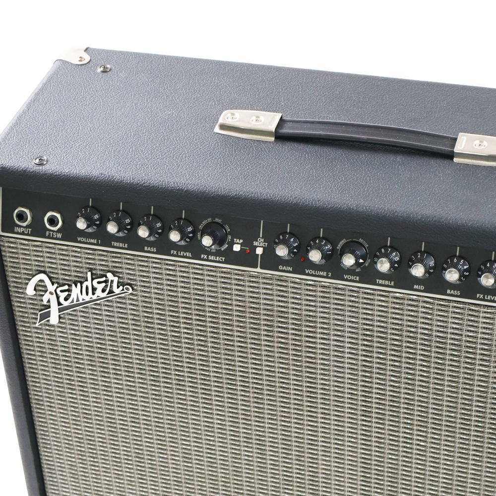 【中古】 ギターコンボアンプ FENDER Champion 100 インプット