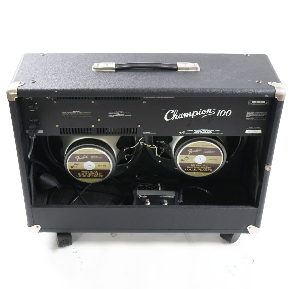 【中古】 ギターコンボアンプ FENDER Champion 100 背面