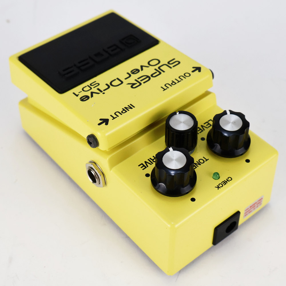 【中古】 エフェクター BOSS SD-1 Super Over Drive モディファイ品 ボス スーパーオーバードライブ 本体画像 斜め 2