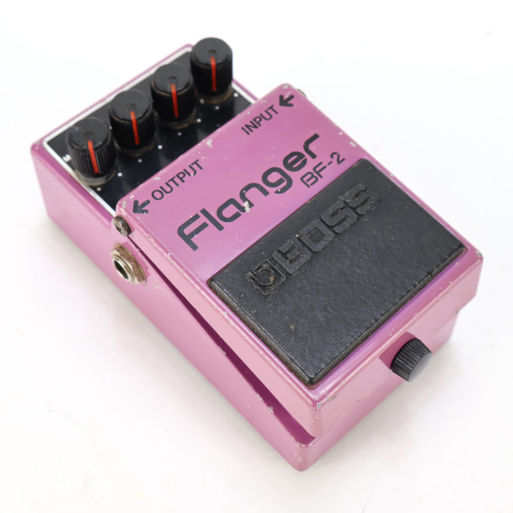 【中古】 フランジャー BOSS BF-2 Flanger Made in Japan ボス ギターエフェクター 斜めアングル画像