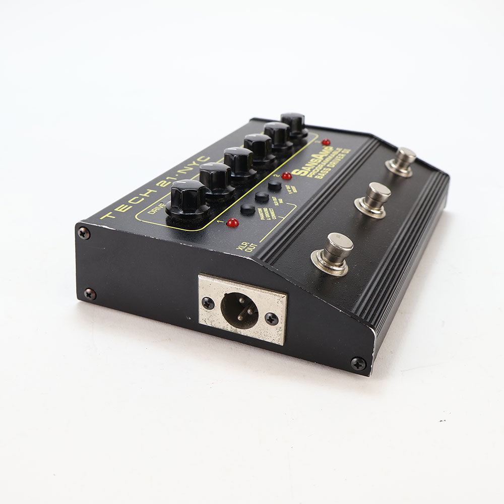 【中古】 ベース用プリアンプ TECH21 SansAmp PBDR PROGRAMMABLE BASS DRIVER DI ベース用プリアンプ エフェクター 側面