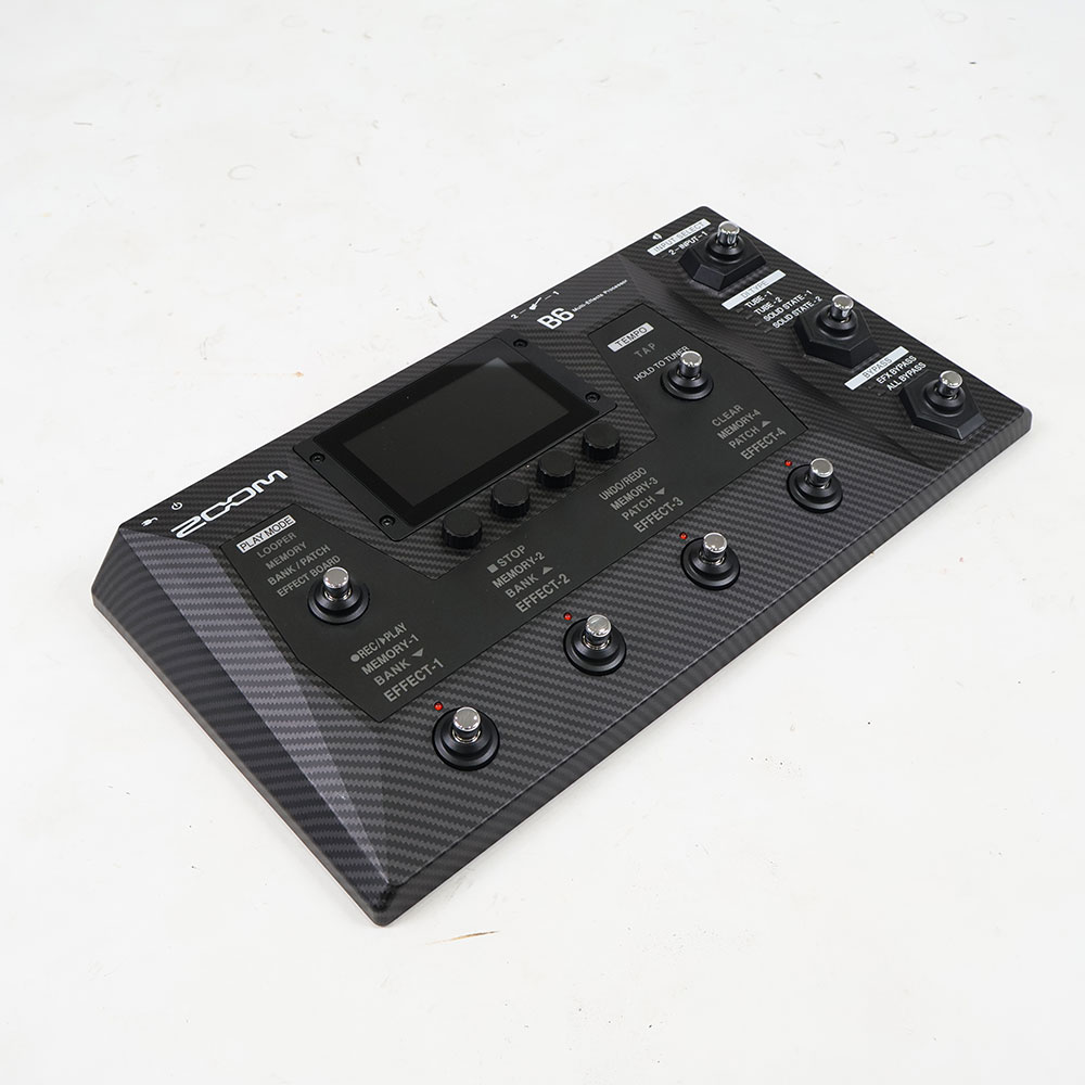 【中古】ZOOM ズーム B6 ベース用マルチエフェクター タッチ操作 DI搭載 全体