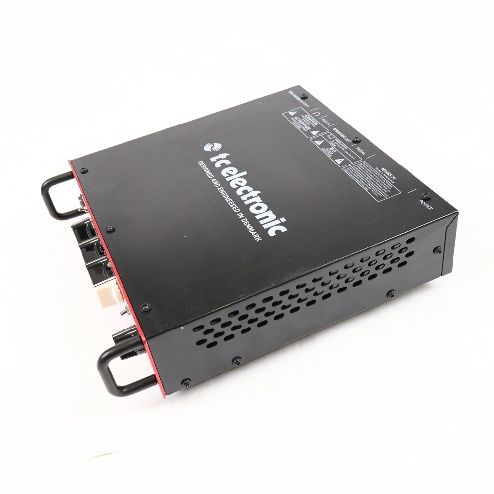 【中古】 tc electronic BH250 小型ベースアンプ ヘッド 右サイド