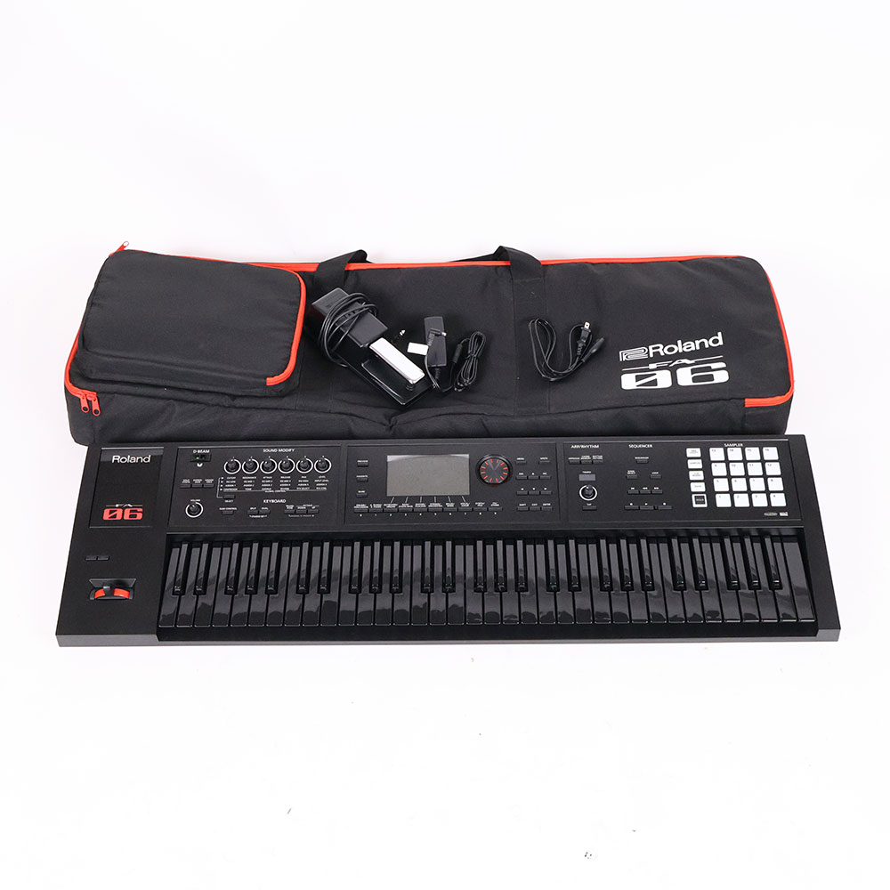 【中古】 ROLAND ローランド FA-06B Music Workstation 限定オールブラックモデル シンセサイザー