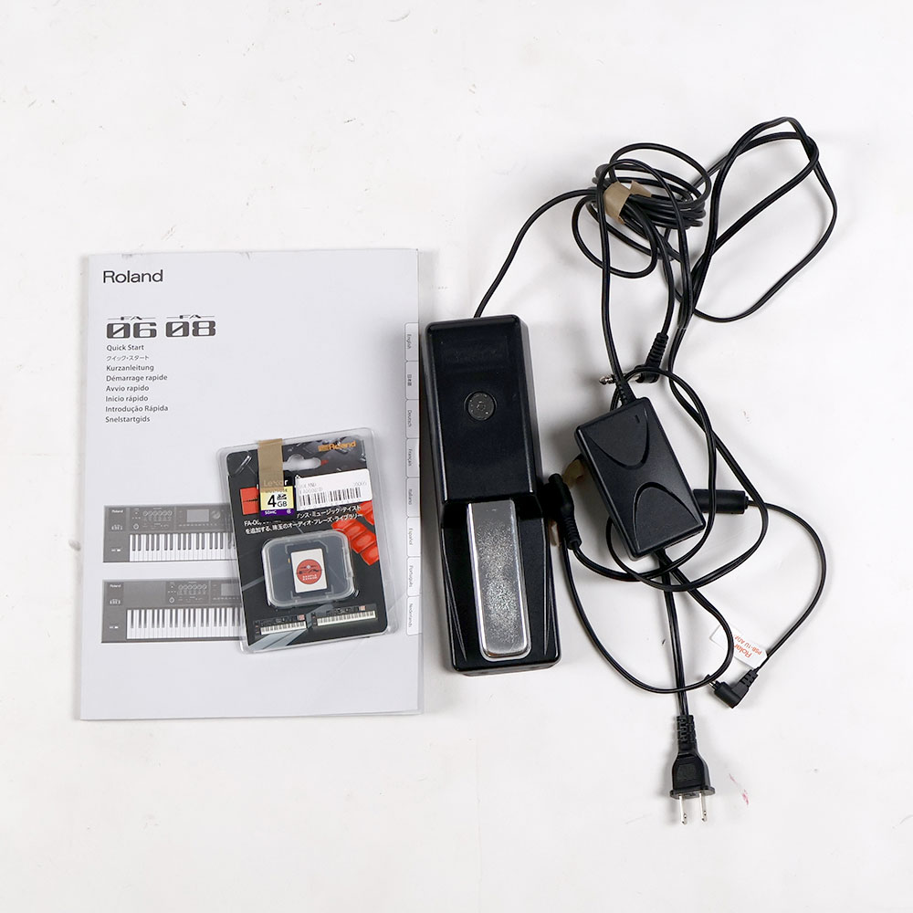 【中古】 ローランド ROLAND FA-06 Music Workstation シンセサイザー 付属品