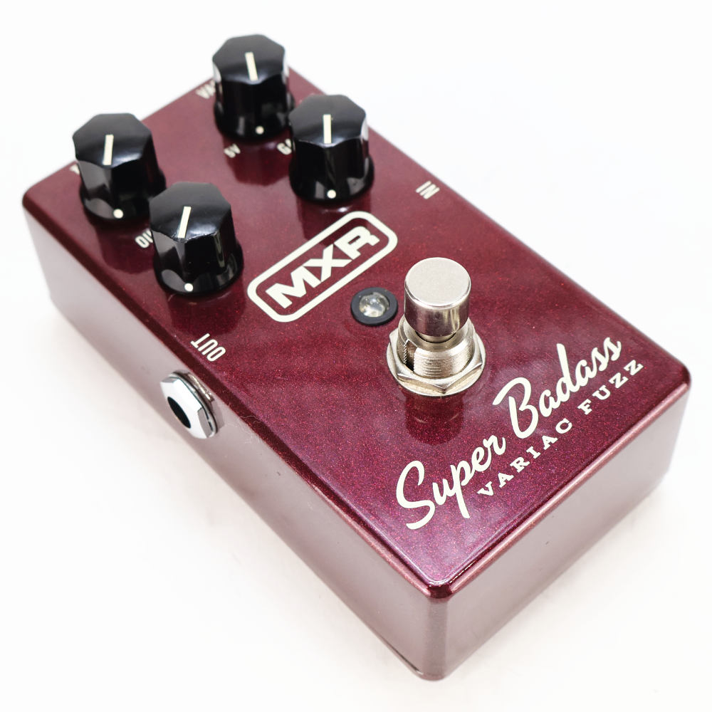 【中古】 MXR M236 Super Badass Variac Fuzz ファズ エフェクター 本体画像 斜め 2