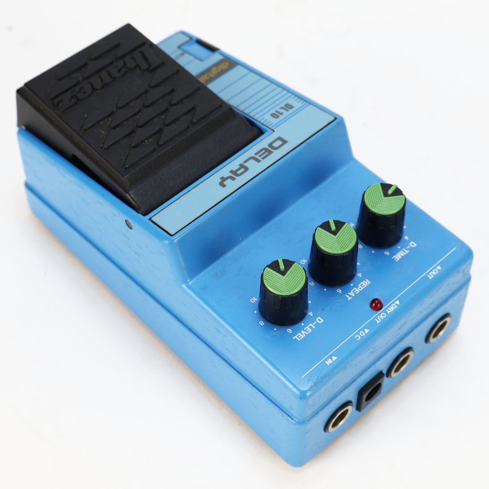 【中古】 ディレイ エフェクター IBANEZ アイバニーズ DL10 DELAY デジタルディレイ ギターエフェクター 本体画像 斜め 