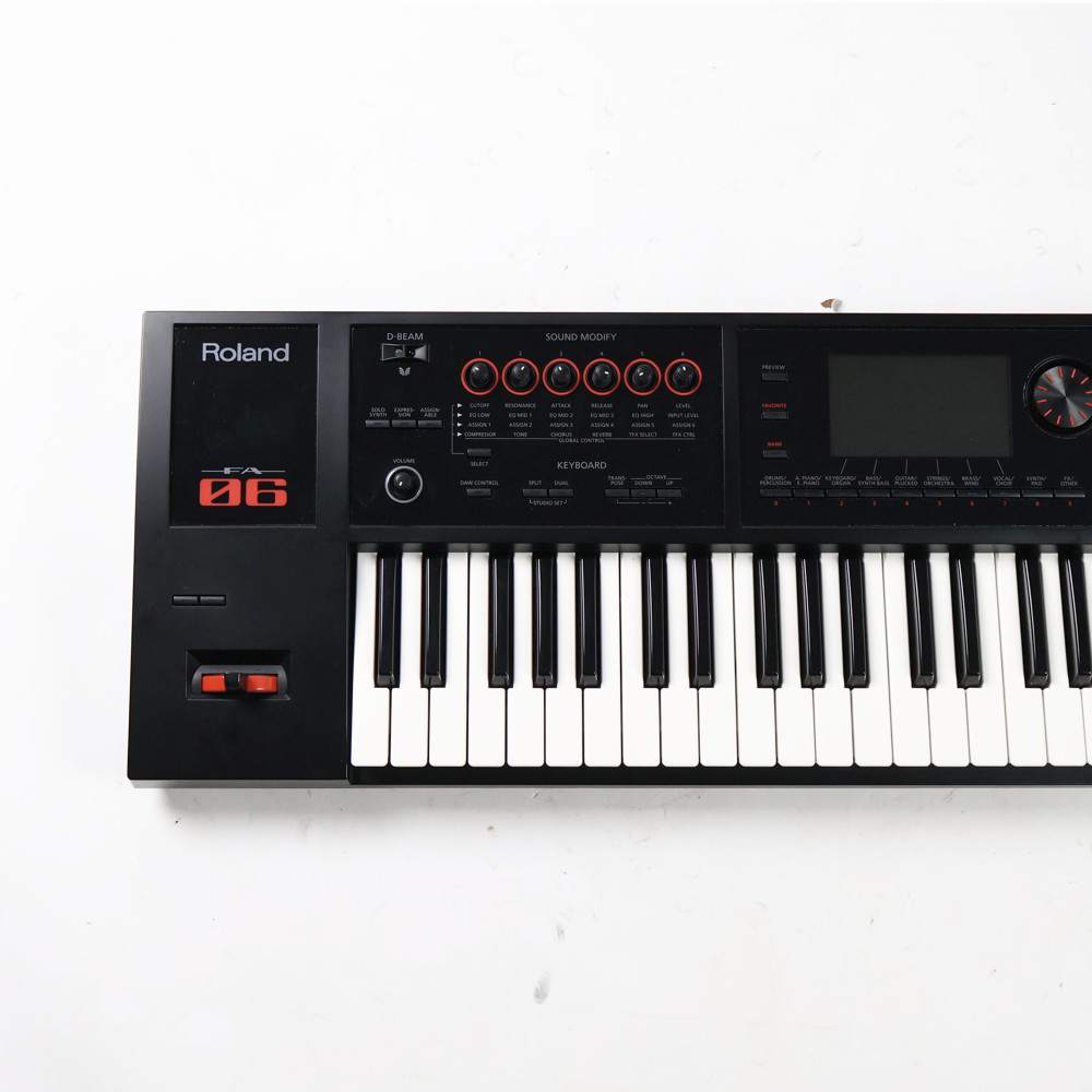 【中古】 ローランド ROLAND FA-06 Music Workstation シンセサイザー コントロール