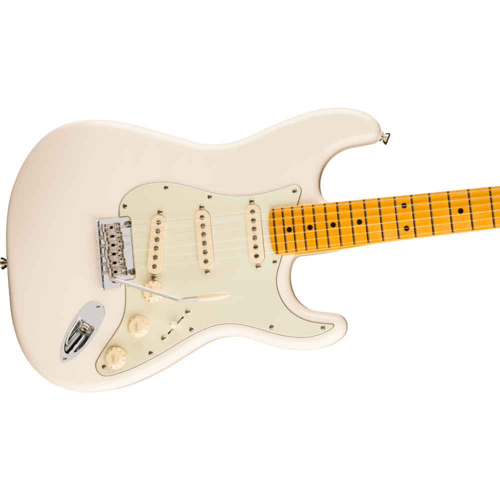 Fender フェンダー American Professional Stratocaster MN Olympic White エレキギター ストラトキャスター ボディ斜めアングル画像
