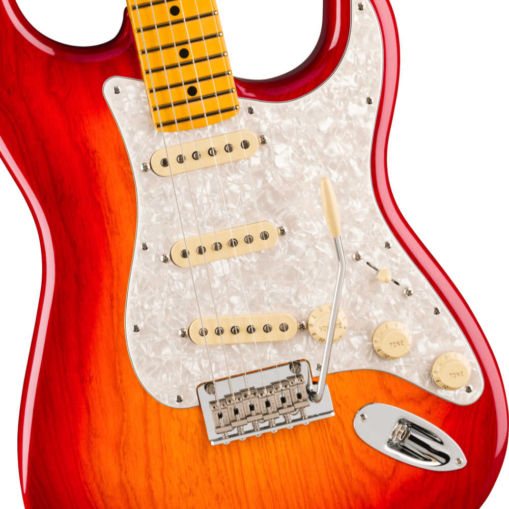 Fender フェンダー American Professional Stratocaster MN Aged Cherry Burst エレキギター ストラトキャスター ボディ画像