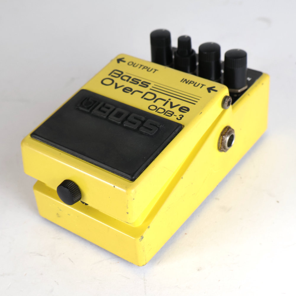 【中古】 ベースオーバードライブ エフェクター BOSS ODB-3 Bass OverDrive ベースエフェクター 斜めアングル画像