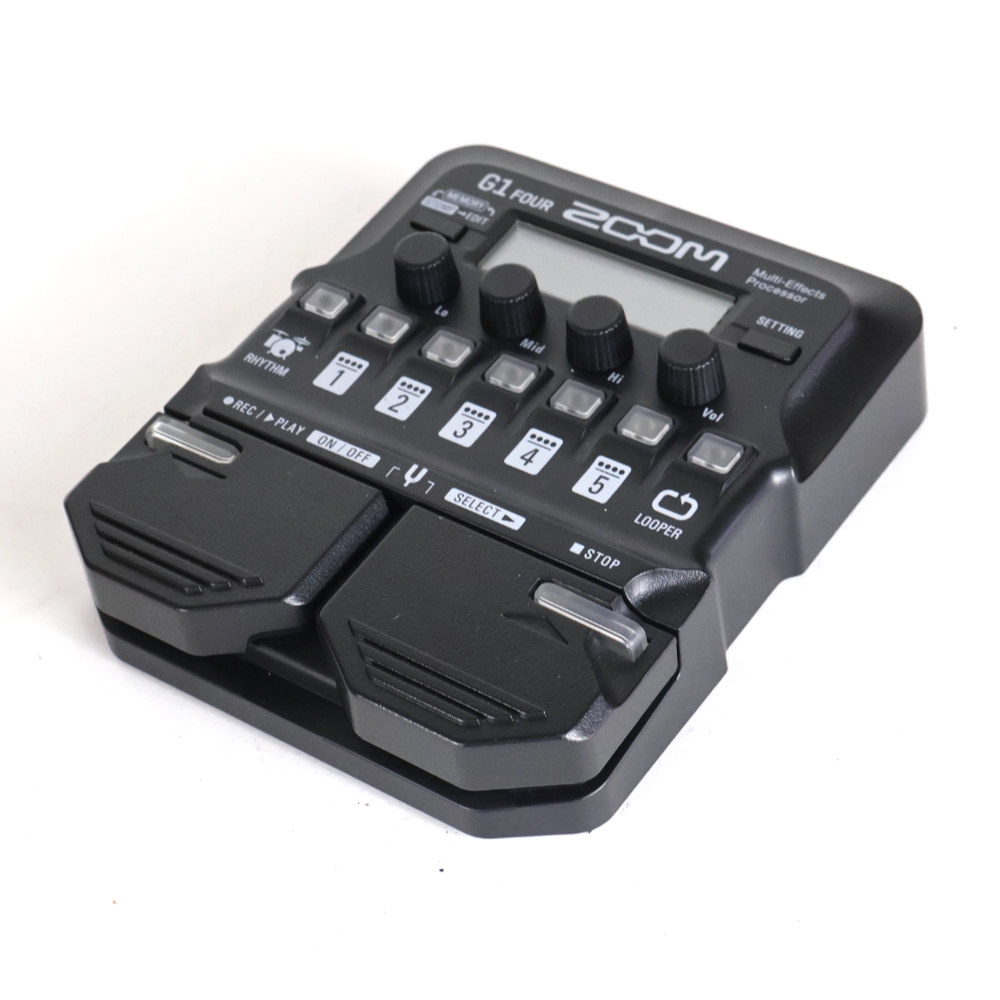 【中古】 ズーム ZOOM G1 FOUR ギターマルチエフェクター 斜めアングル画像