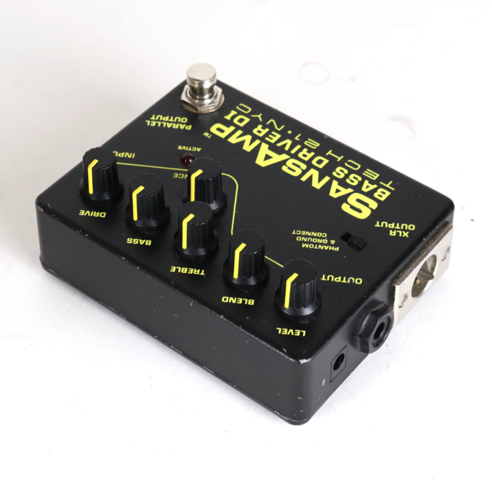 【中古】サンズアンプ ベースドライバーDI TECH21 SansAmp BASS DRIVER DI 旧仕様 前期型 ベース用DI プリアンプ リア斜めアングル画像