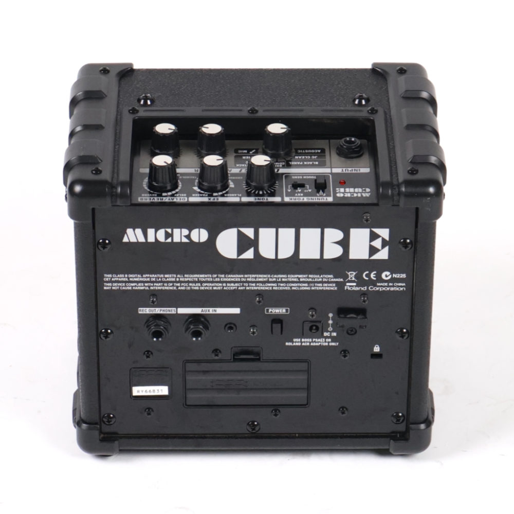 【中古】 ギターアンプ Roland ローランド MICRO CUBE BLACK コンボアンプ リア画像