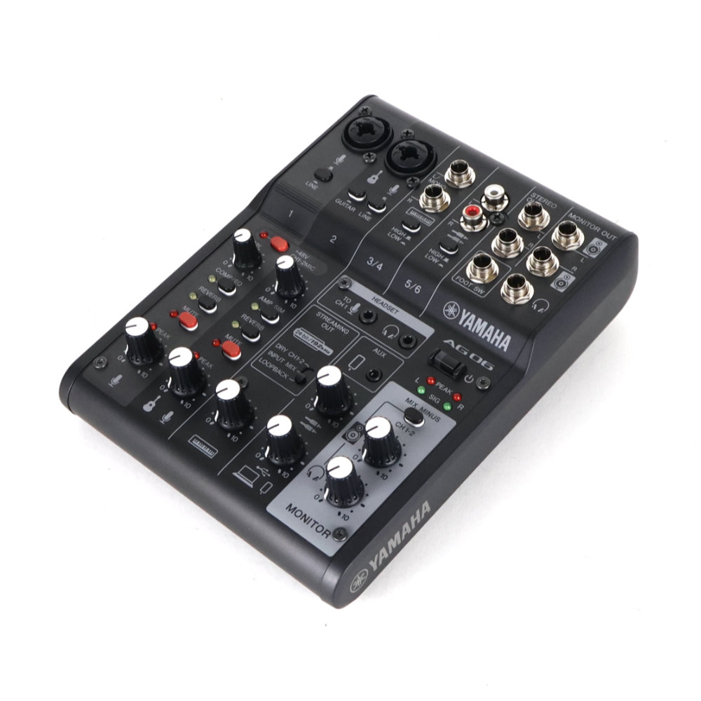 【中古】 ヤマハ YAMAHA AG06 MK2 B 6チャンネル ライブストリーミングミキサー ブラック 斜めアングル画像