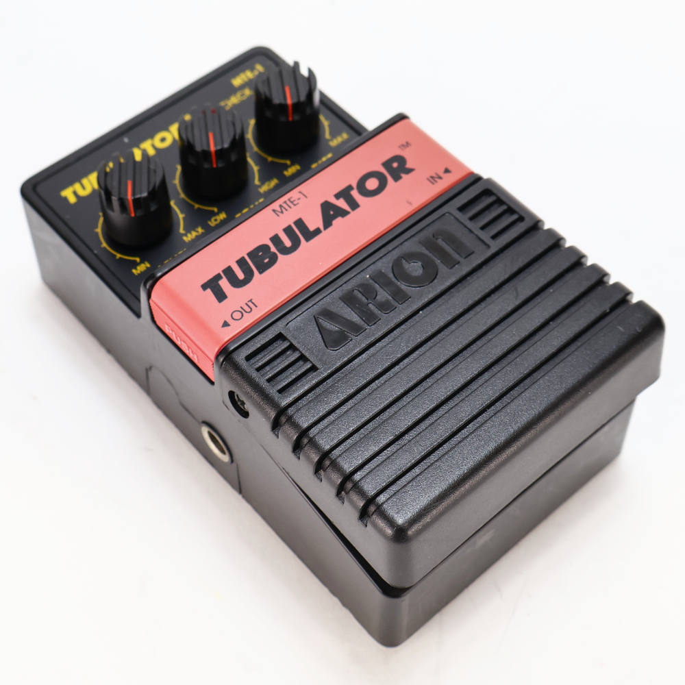 【中古】 エフェクター Arion Tubulator MTE-1 アリオン チューブレイター オーバードライブ 本体画像 斜め 2