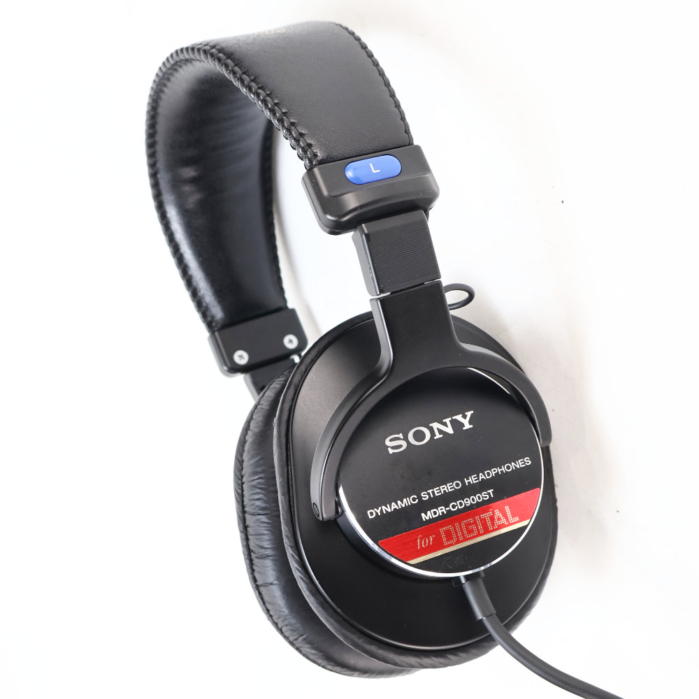 【中古】 ヘッドホン ソニー SONY MDR-CD900ST モニターヘッドホン 本体画像 斜め 2