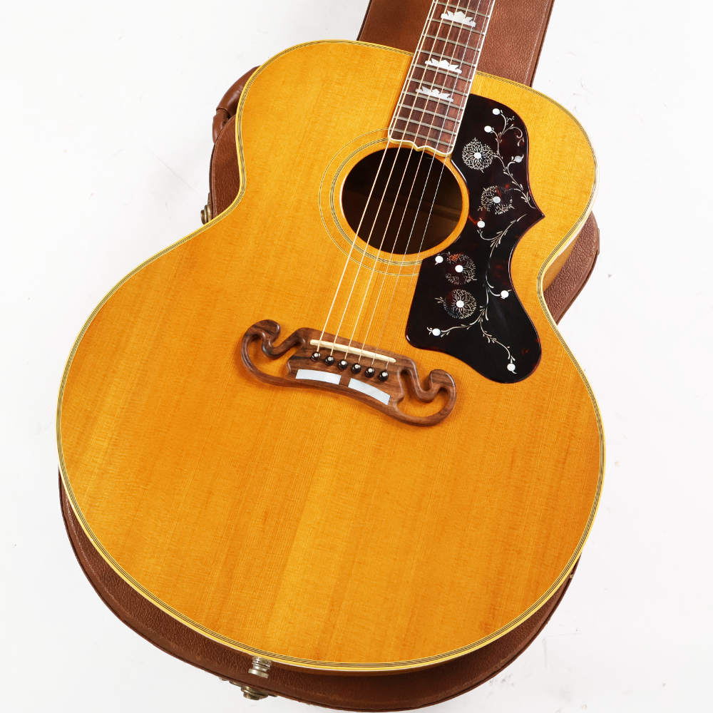 【中古】 アコースティックギター Gibson J-200 Antique Natural 1991年製 ギブソン ジャンボ ピックアップ取り付けあり ボディ画像 