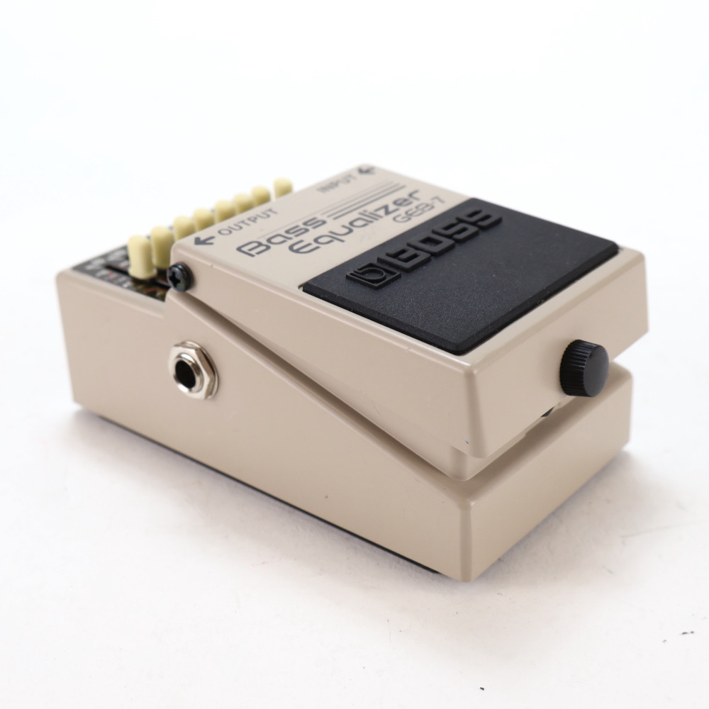 【中古】イコライザー エフェクター BOSS GEB-7 Bass Equalizer ベースエフェクター 斜めアングル画像