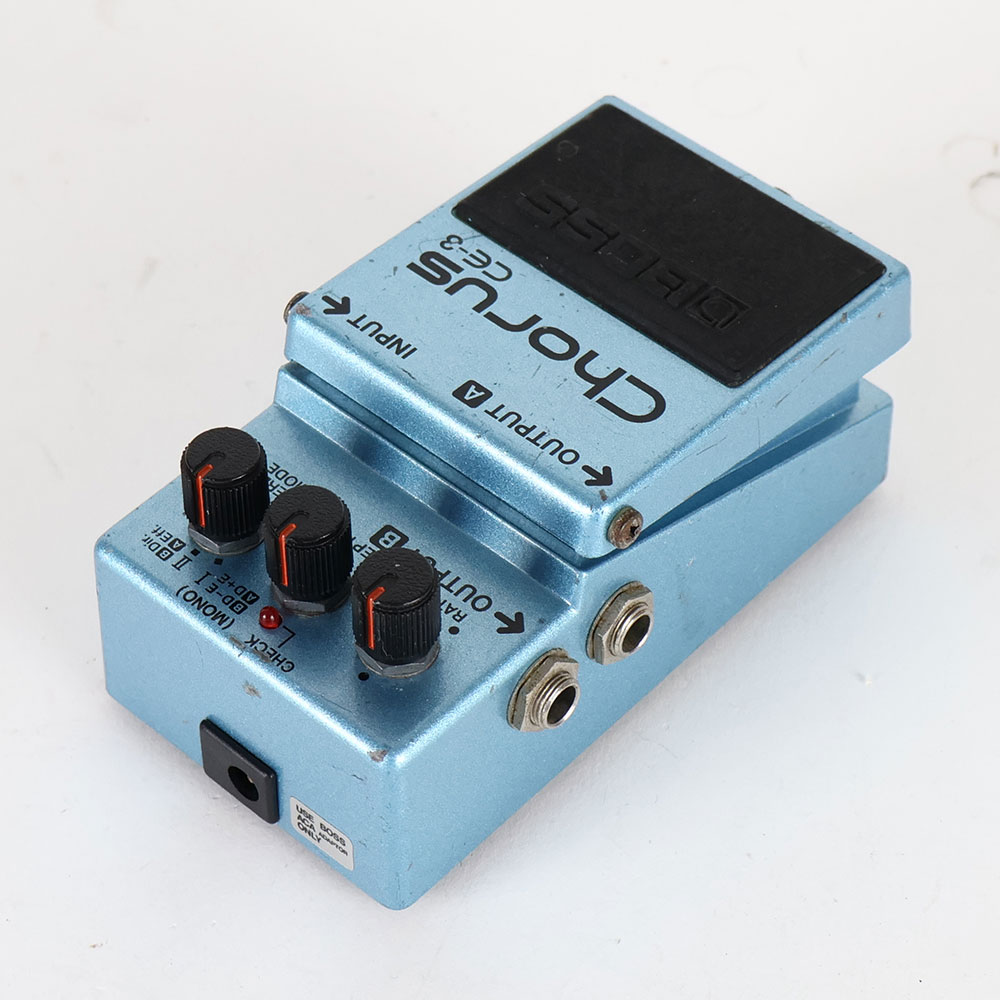 【中古】 コーラス エフェクター BOSS CE-3 Chorus Made in JAPAN ギターエフェクター 全体